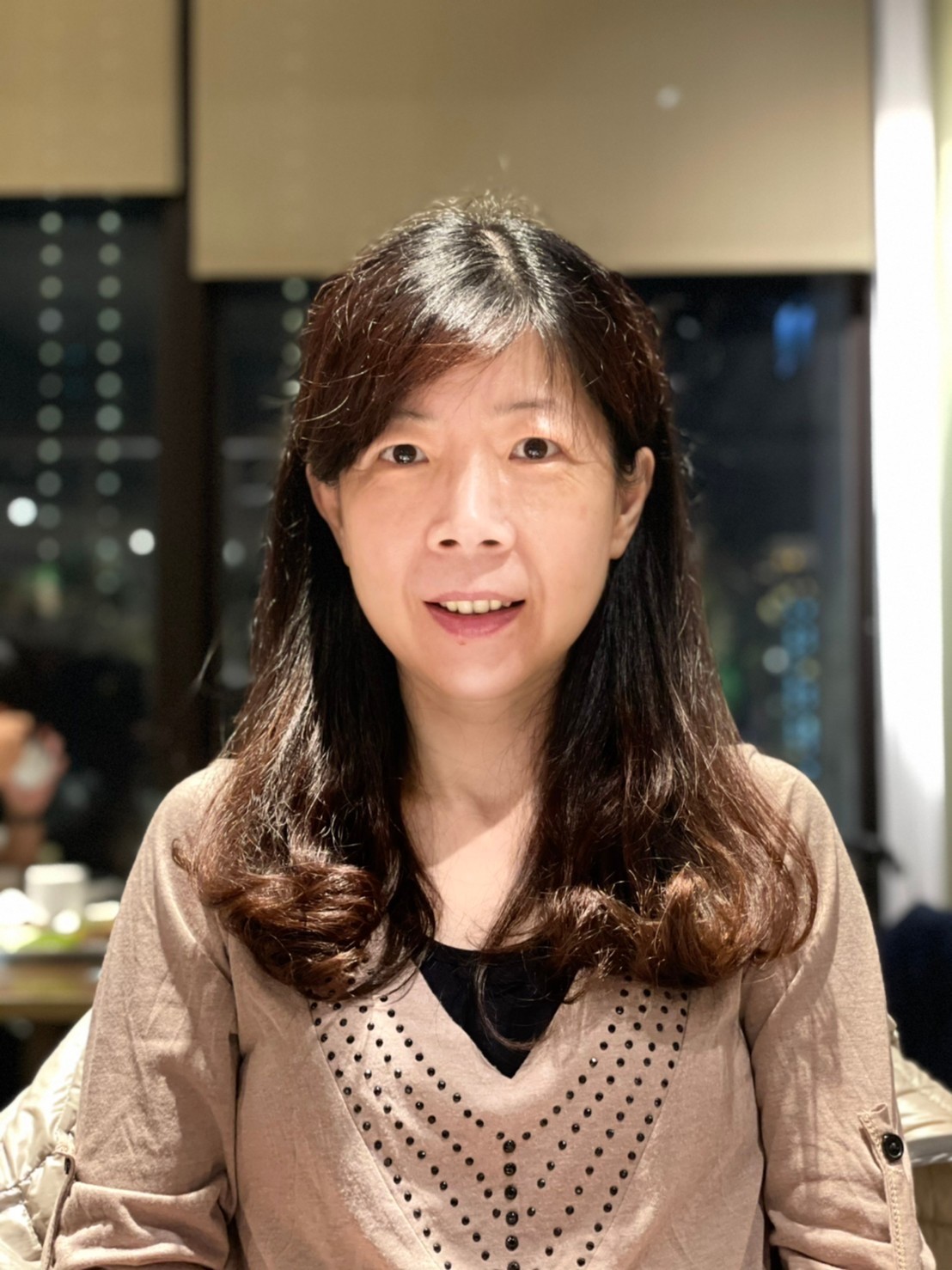 郝家琪
